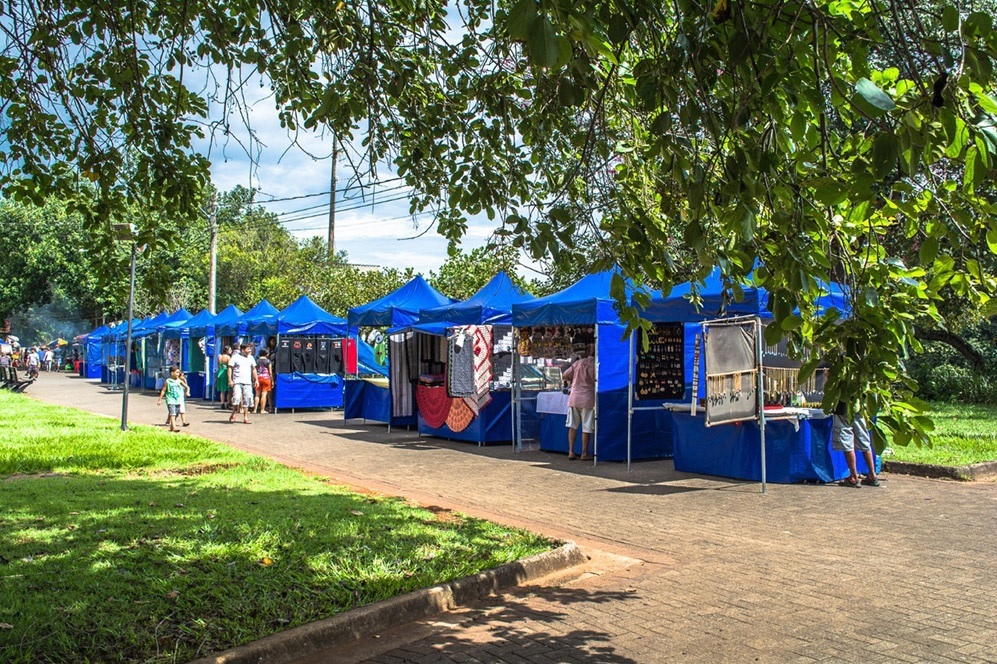 Feiras-divulgam-a-cultura-empreendedora-e-fomentam-a-geracao-de-renda-e-o-artesanato-na-cidade